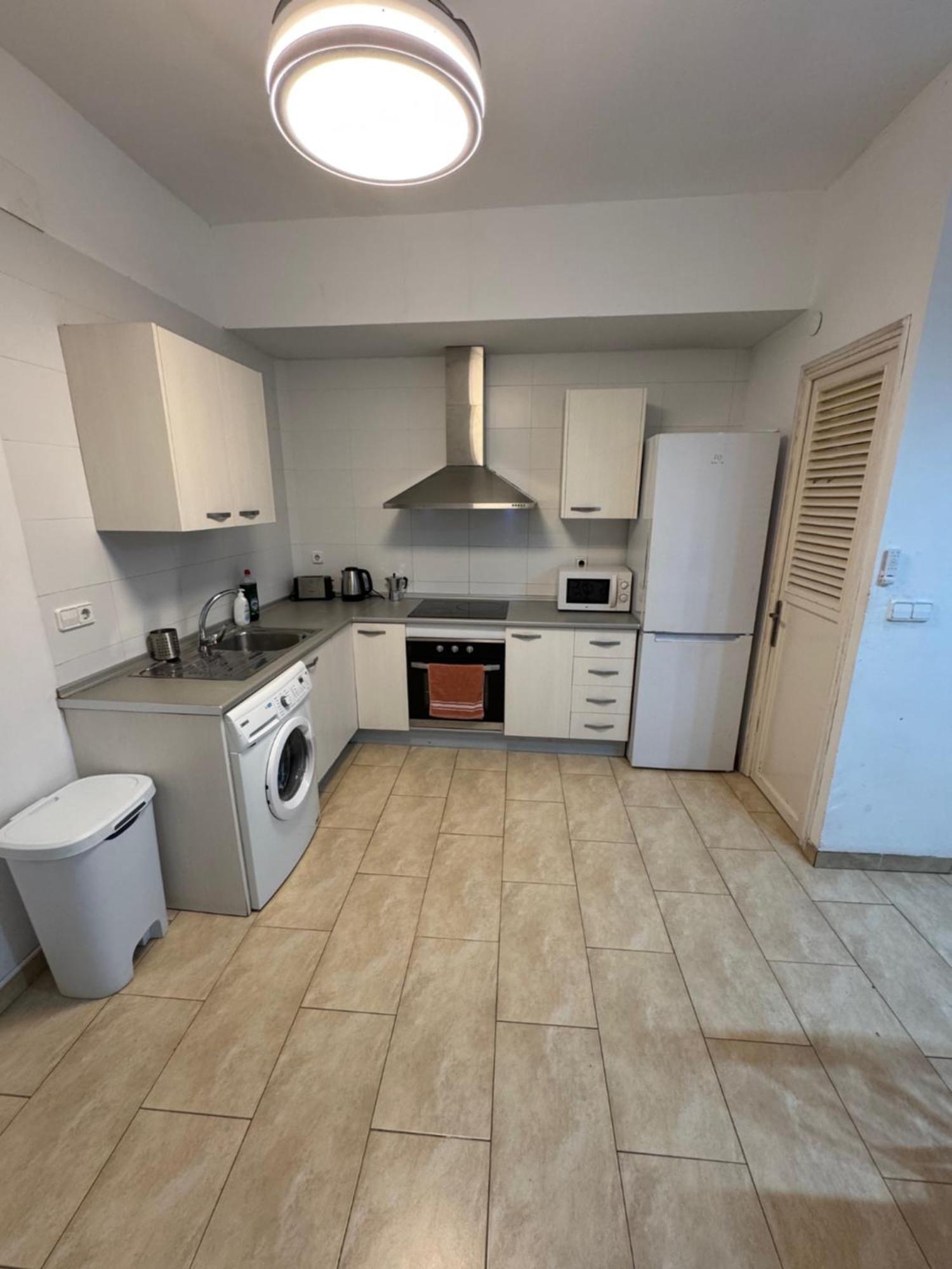 Cesar Apartment Alicante Bagian luar foto