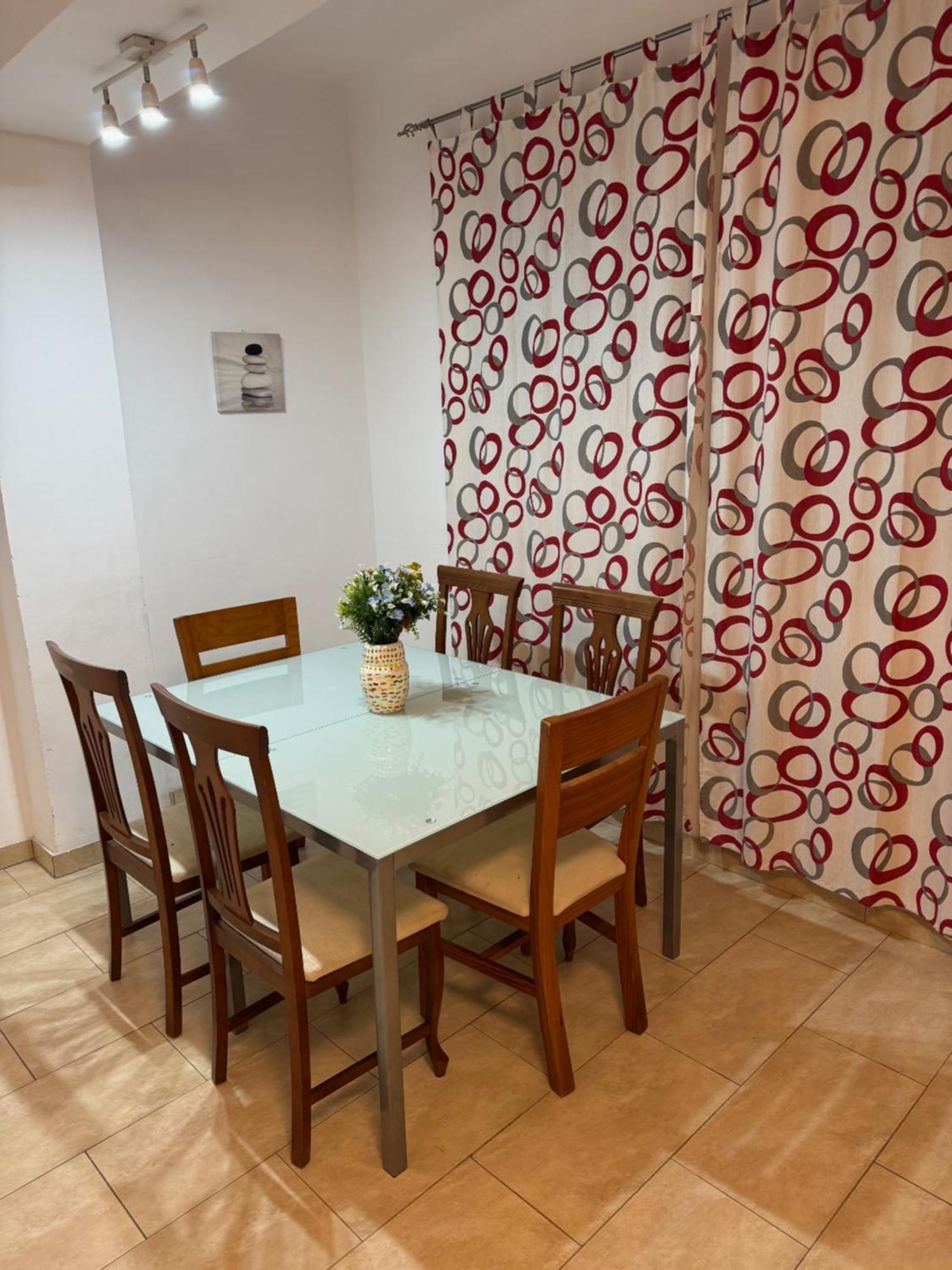 Cesar Apartment Alicante Bagian luar foto